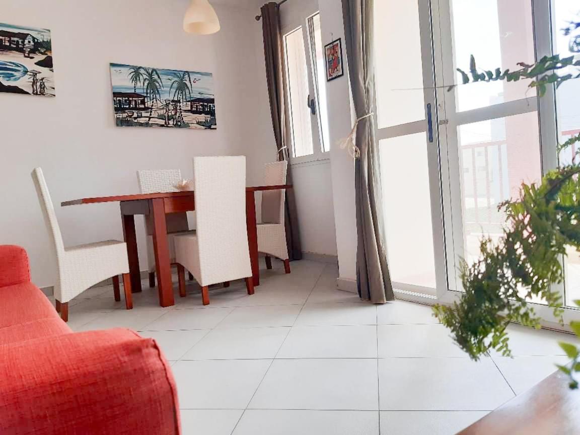 App Raffaele Estoril Beach Free Wifi & Ac A Step Away From The Sea ซาลเรย์ ภายนอก รูปภาพ
